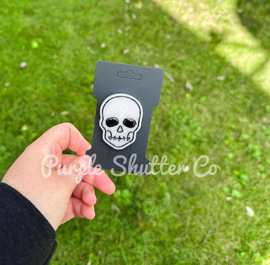 Skull clip